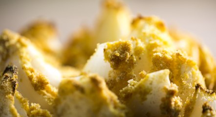 طريقة مثالية لتزيين سفرتك بالبصل