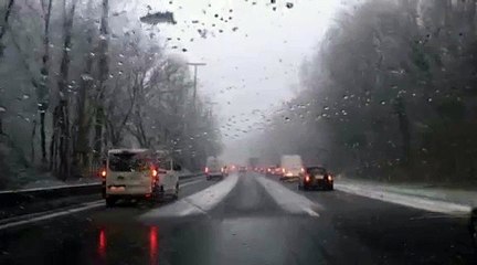 Circulation au ralenti sur la E411 à cause de la neige