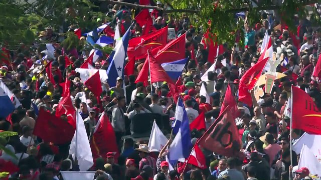 Milhares protestam contra reeleição de Hernández em Honduras