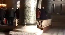 Alperenler Ayasofya Müzesine Girip Namaz Kıldı, Amatör Kamera Anbean Kaydetti