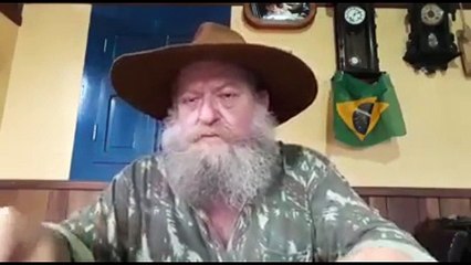 Nelson Barbudo Explica Karl Marx e Comunismo