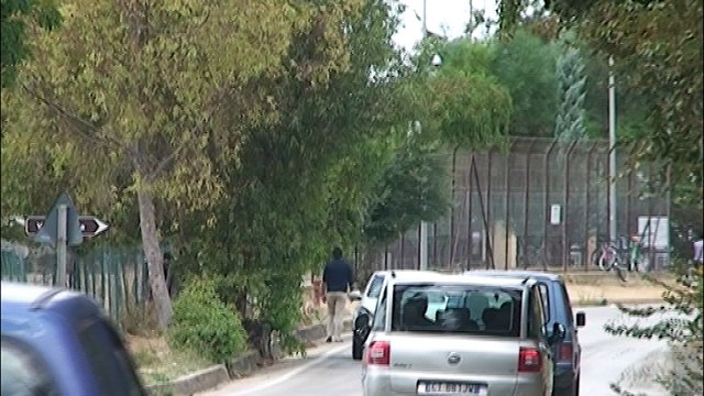 Incendio al centro di Pian del lago