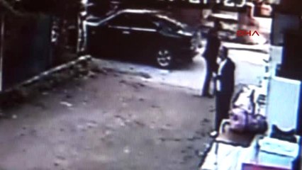 Antalya Tartıştığı Alacaklısını Kovalayıp Tabancayla Yaraladı