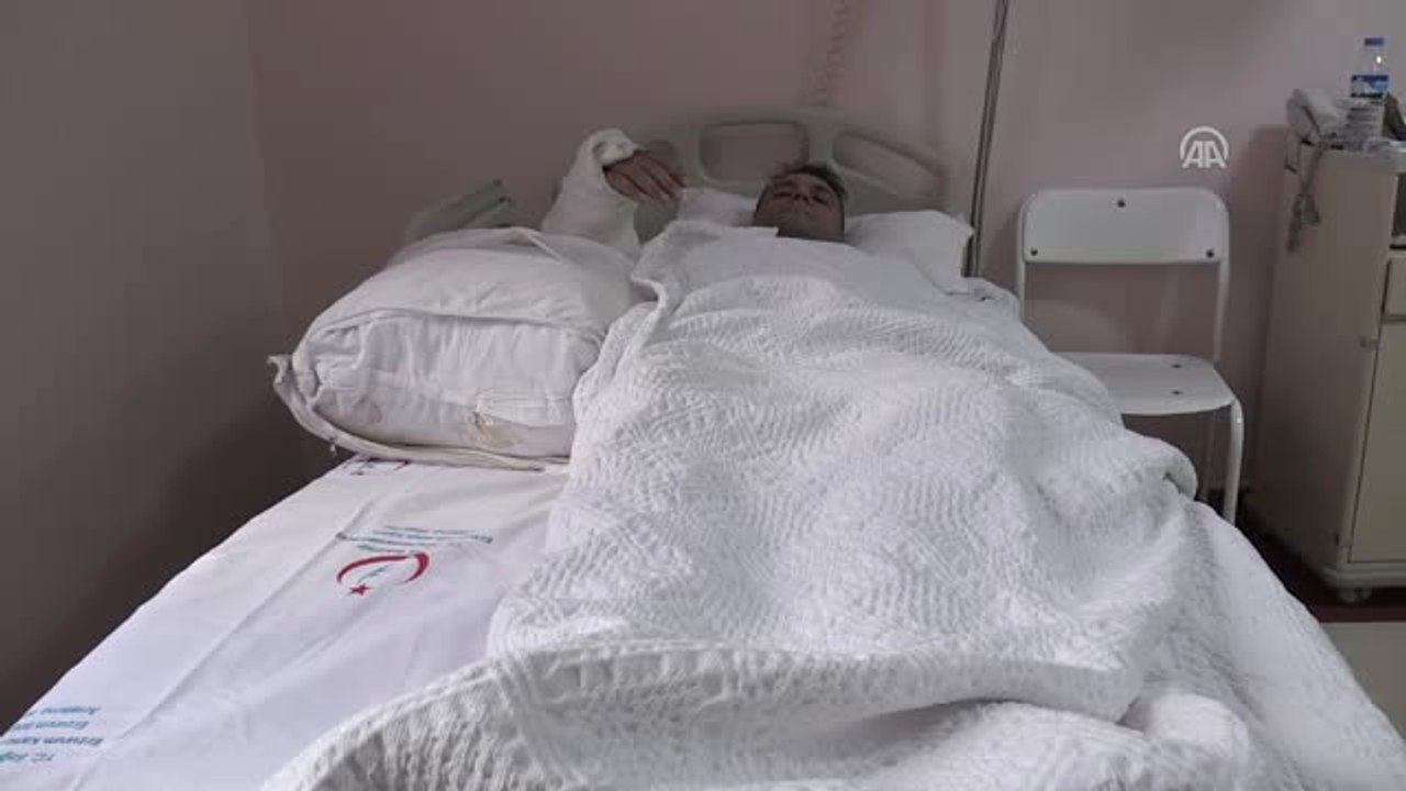 Kopan Kolu Ameliyatla Yerine Diktiler