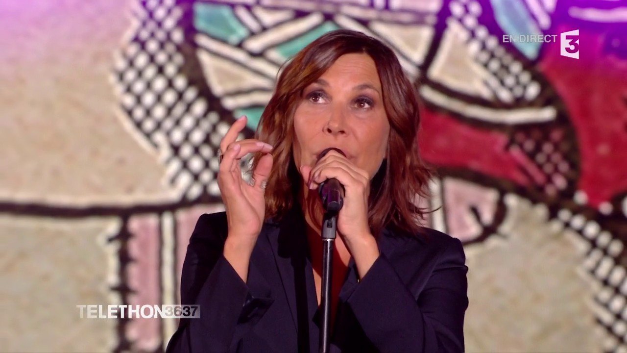 Zazie interprète "Les Recalés" du Soldat Rose