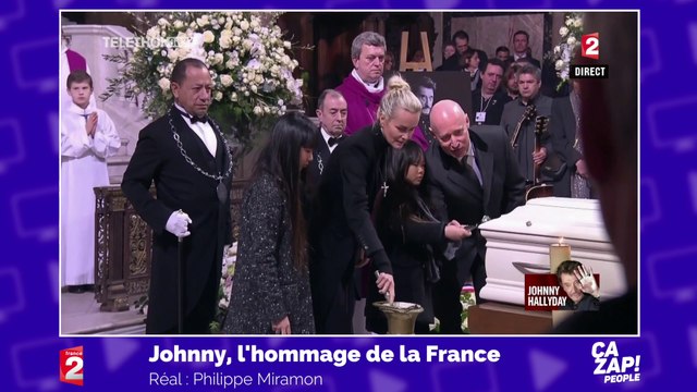 Les images émouvantes de l'adieu de Laetitia, Jade et Joy à Johnny Hallyday