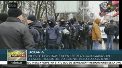Cientos de ucranianos protestan contra detención Mijeíl Saakashvili