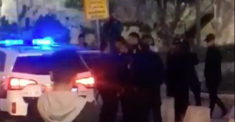 Israeli Security Forces Arrest Palestinian Protesters Outside Jerusalem's Old City