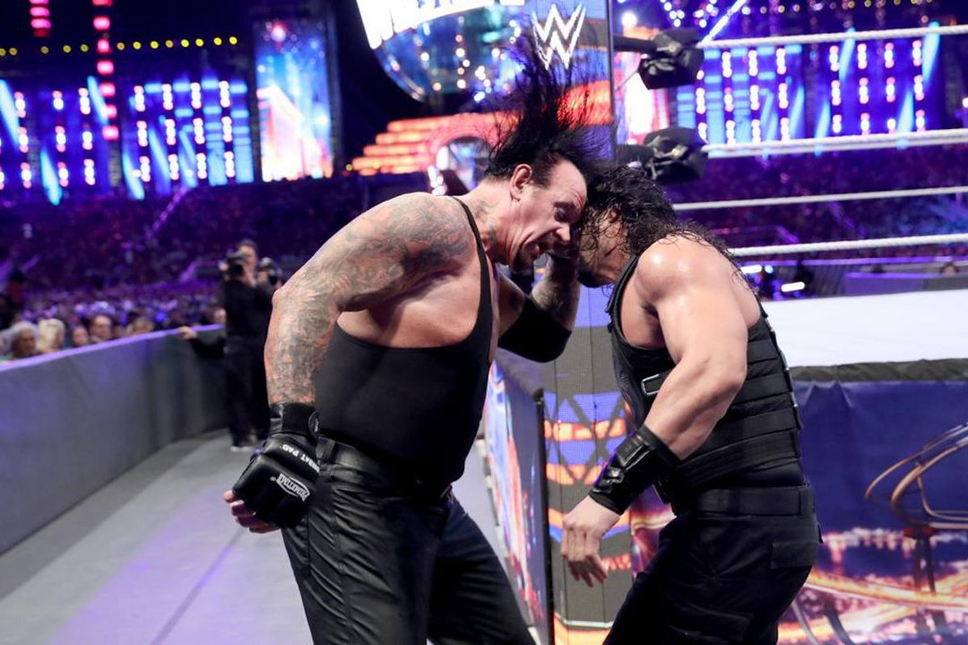 Wwe Raw 18th December 2017 Roman reigns Full fight 2017