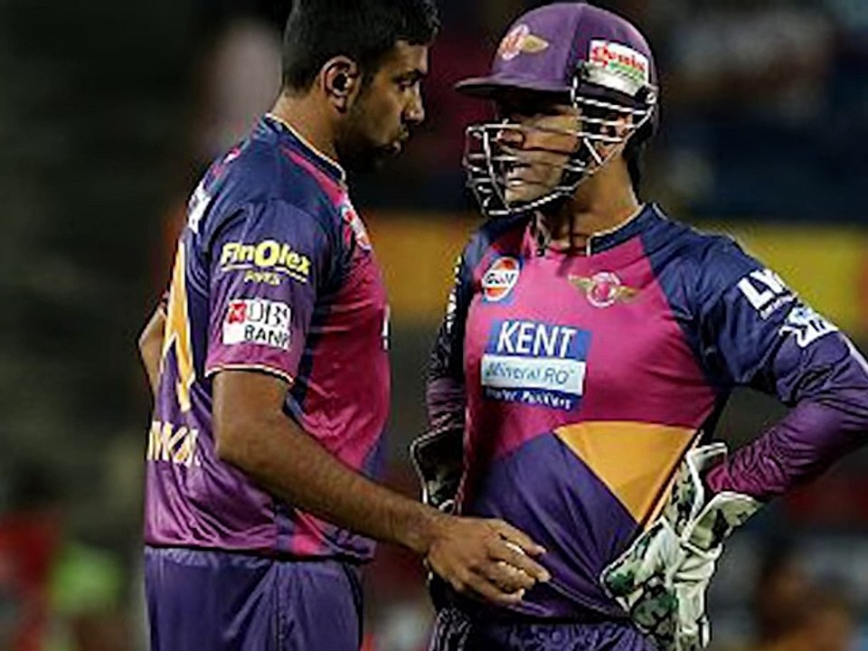 Ashwin talking about Pakistani cricketers