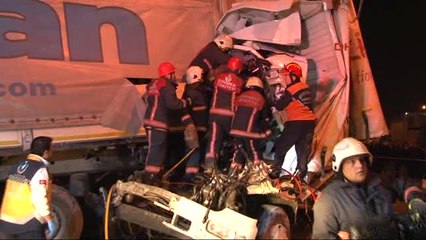 Kurtköy Tem Otoyolunda Feci Kaza; 1 Ölü 2 Yaralı