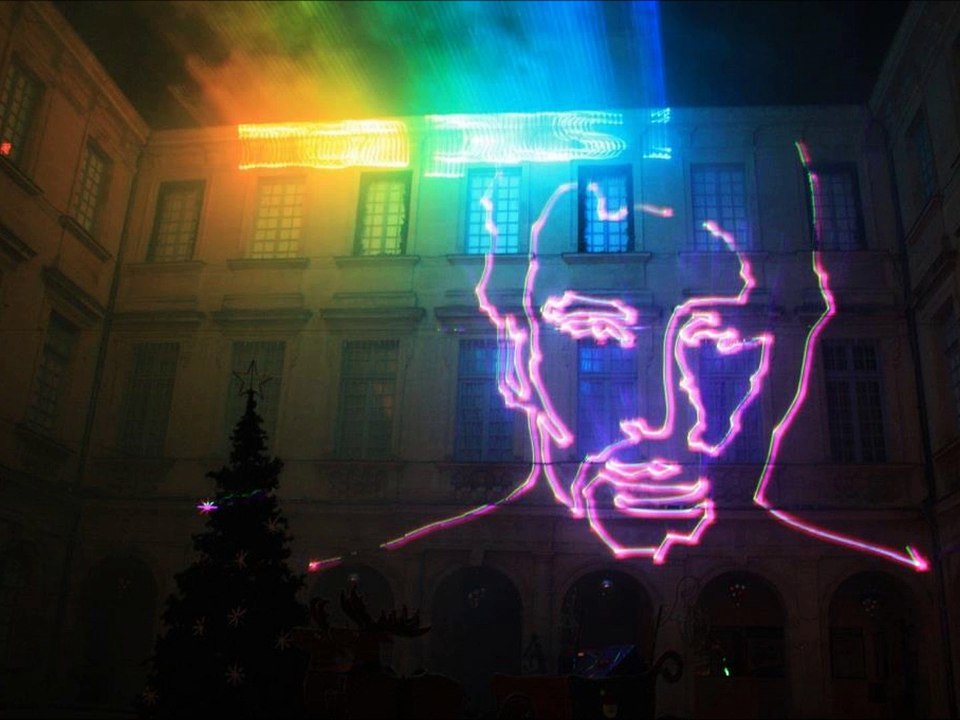 Vaucluse : la Fête des lumières de Valréas