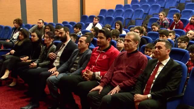 Milli Güreşçi Taha Akgül: Bir Unvanım Var, Çalışmayı Hiç Bırakmıyorum