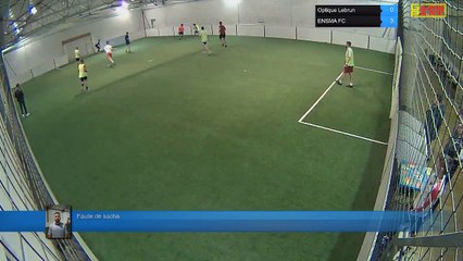 Faute de sacha - Optique Lebrun Vs ENSMA FC  - 11/12/17 19:00 - LIGUE 1 - Poitiers Game Parc