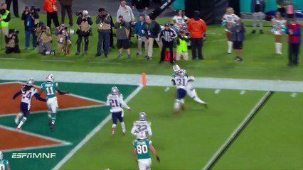 Jarvis Landry takes dump pass for a 5-yard TD