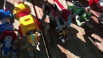 Voltron Toys - Voltron Fights Myzax _ DREAMWORKS VOLTRON LEGENDARY DEFENDER-QZwA-mMeW-k