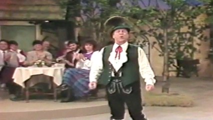 FRANZL LANG _ AUF UND AUF VOLL LEBENSLUST VIDEO CLIPE