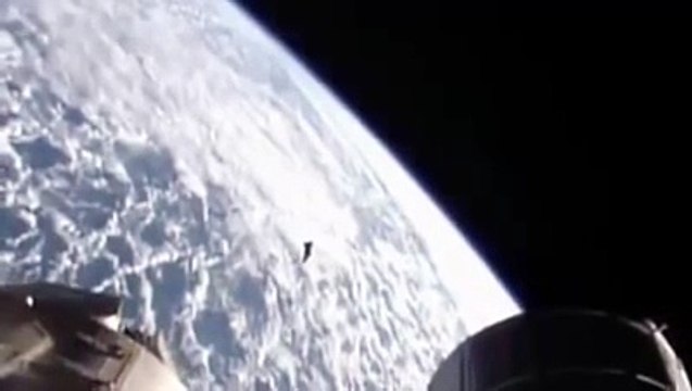 El caballero oscuro no es un mito OVNI desde estación orbital