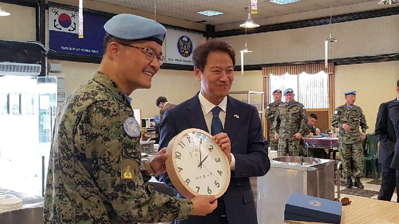 임종석 실장, 레바논 동명부대 방문...장병 격려 / YTN