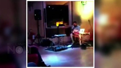 Virat Kohli SINGING his favourite song for Anushka...