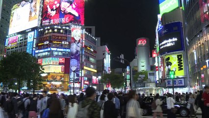 El área del suelo de Japón en edificios nuevos para 2060