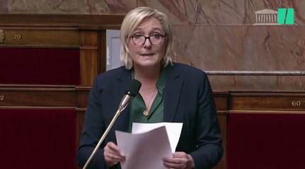 Marine Le Pen se plante complètement au micro de l’Assemblée nationale (Vidéo)