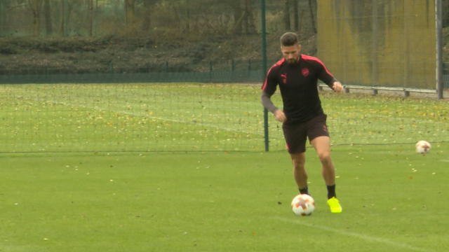 Wenger 'understands' Giroud frustration, but cannot guarantee a starting place