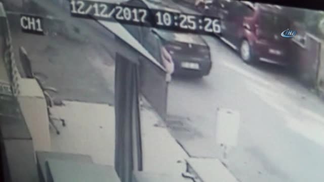 Alacak Verecek Meselesi Kanlı Bitti...1 Kişinin Yaralandığı, 6 Aracın Kurşunladığı Olay Kamerada