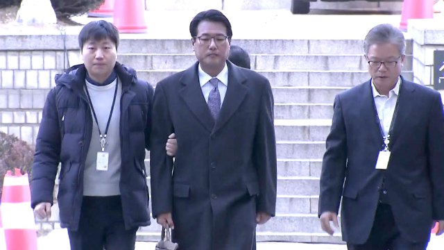 'MB 안보실세' 김태효 구속 여부, 밤늦게 결정 / YTN