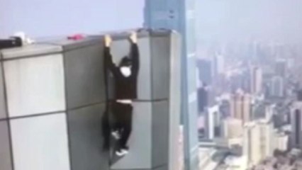 中 인터넷 동영상 스타, 아찔한 장면 찍다 추락사 / YTN