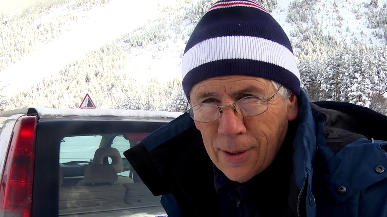 Hautes-Alpes : Névache coupé du monde