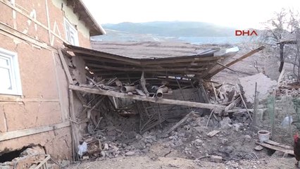 Bolu Göynük'te Heyelanda 5 Ev Hasar Gördü Ek