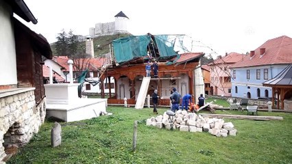 Bosna Hersek'te kuvvetli rüzgar hayatı olumsuz etkiledi - TESANJ