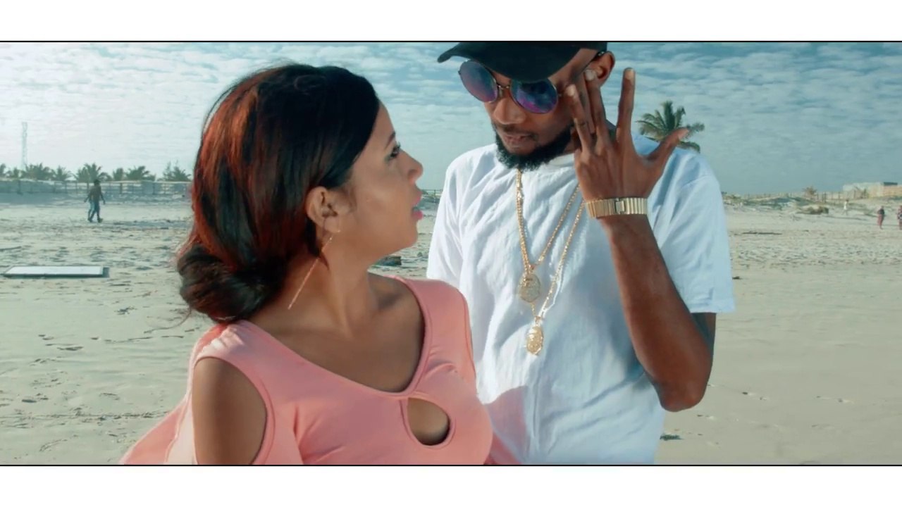 ROXANNE & JOUDAS      -       Efa anao        (Gasy HD 2017)