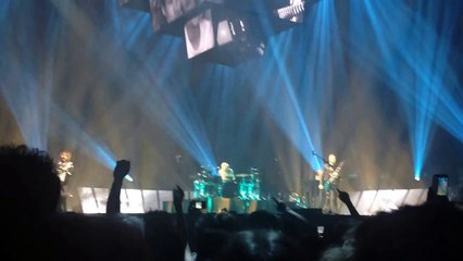 Muse - Supermassive Black Hole, Adelaide Entertainment Centre, Adelaide, SA, Australia  12/4/2013