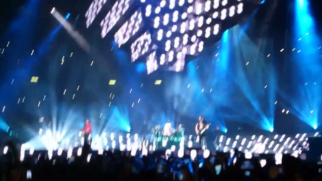 Muse - Supermassive Black Hole, Palacio de los Deportes, Mexico City, Mexico 10/22/2013