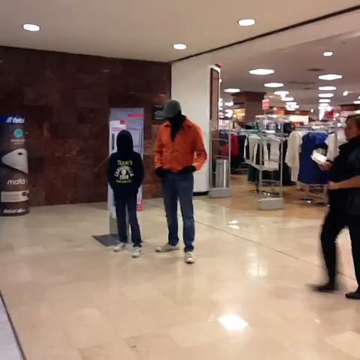 Mannequin Scare Cam 2