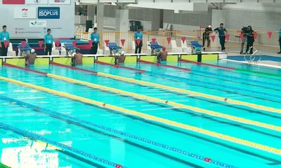 Kejuaraan Akuatik, Siman Berjaya di 50 Meter Putra
