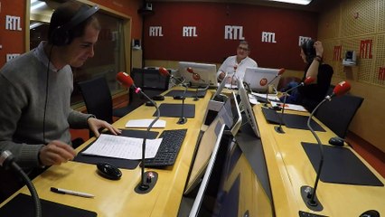 Pour que votre bébé vous reconnaisse, mettez-vous à sa gauche