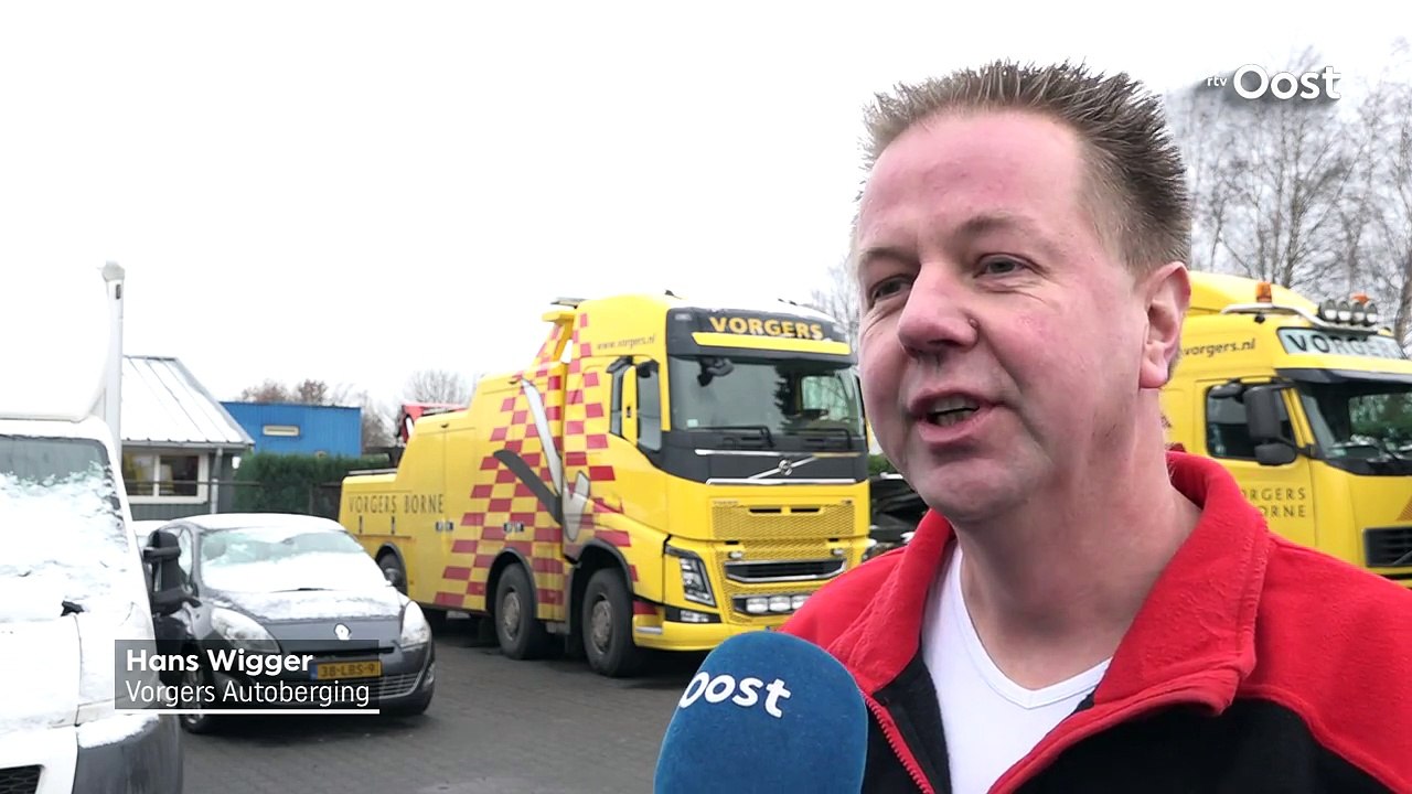 Code oranje van KNMI: sneeuw, gladheid en grote risico's voor het verkeer