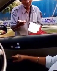 Des mendiants 2.0 au top de la technologie... Oui je prend la carte bleue