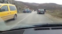 Aksident në magjistralen Prishtinë-Gjilan, vetura del nga rruga
