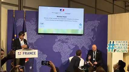 Conférence de presse de Nicolas Hulot et Stéphane Travert depuis le pavillon français de la COP 23