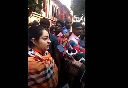 ஜெ. தாக்கப்பட்டிருக்கலாம்.. சசிகலா குடும்பத்தினரை விசாரிக்கனும்.. தீபா கோரிக்கை!- வீடியோ