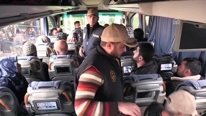 Suriyelilere 'Yol izin belgesi' kontrolü - ŞANLIURFA