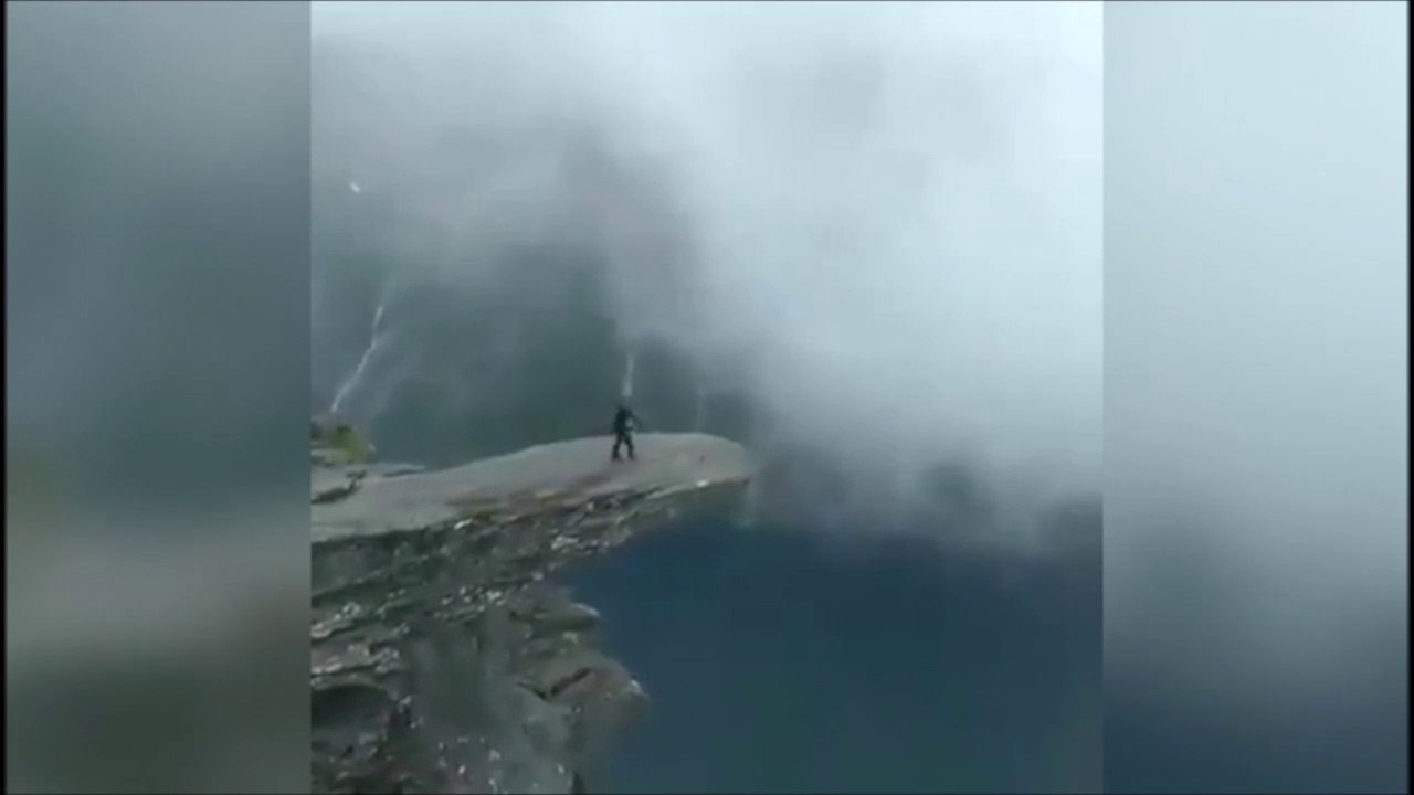 Un endroit merveilleux déconseillé aux gens qui ont le vertige... Magnifique et terrifiant