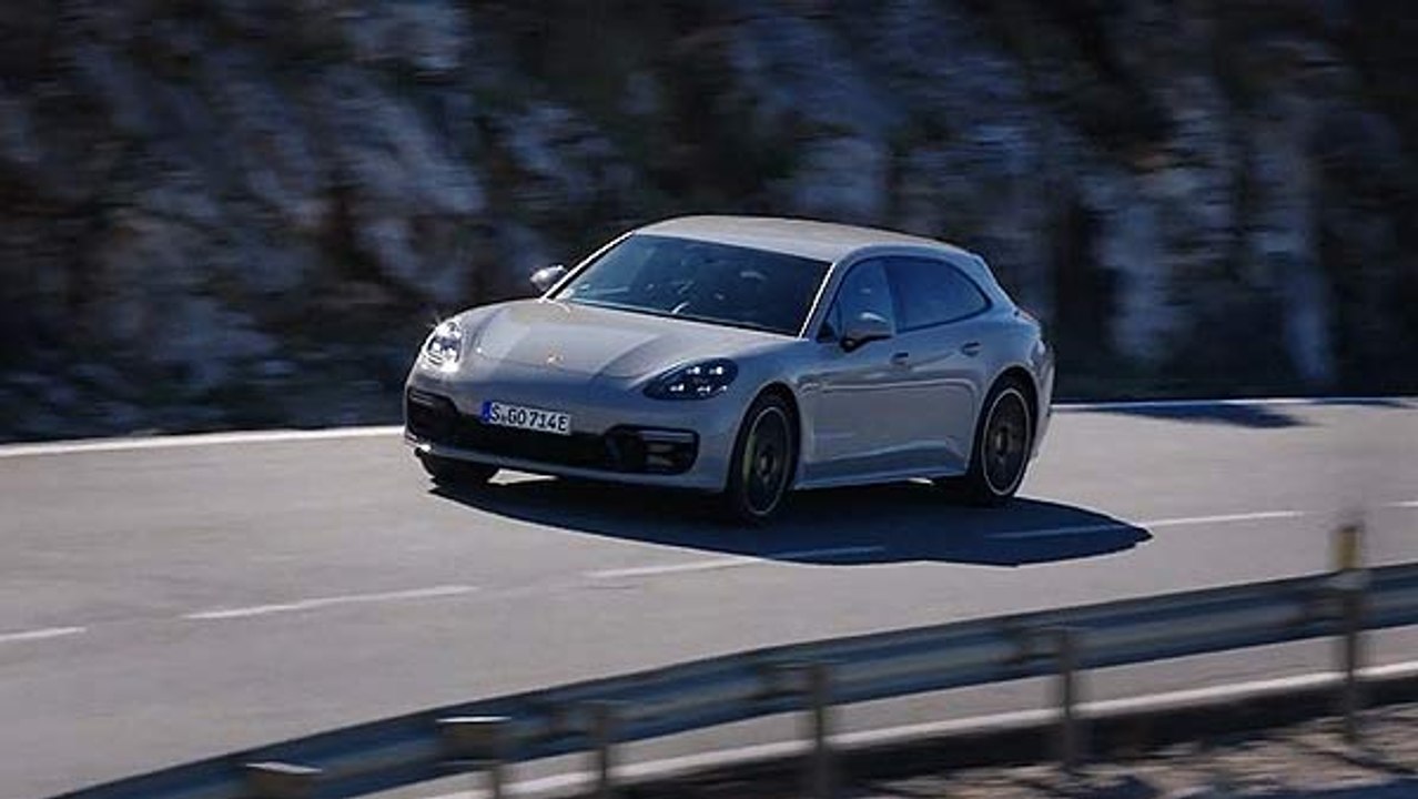 Porsche  Panamera  Turbo  S e-hybrid Sport Turismo