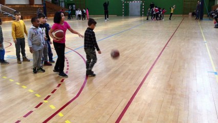 Mardi 12 décembre 2017 concours de shoots entre Grégory Bengaber et les élèves