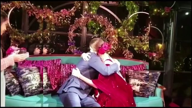 Emotional Virat Kohli cries In Front Of Anushka Sharma Night Before Wedding. Watch What Anushka Does