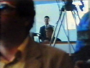 Cover-Up (1991) - VHSRip - Rychlodabing (2.verze)